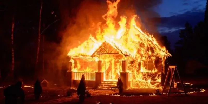 Ý nghĩa tâm linh khi nằm mơ thấy nhà mình cháy