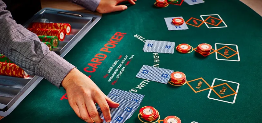 Các loại cược trong Three Card Poker