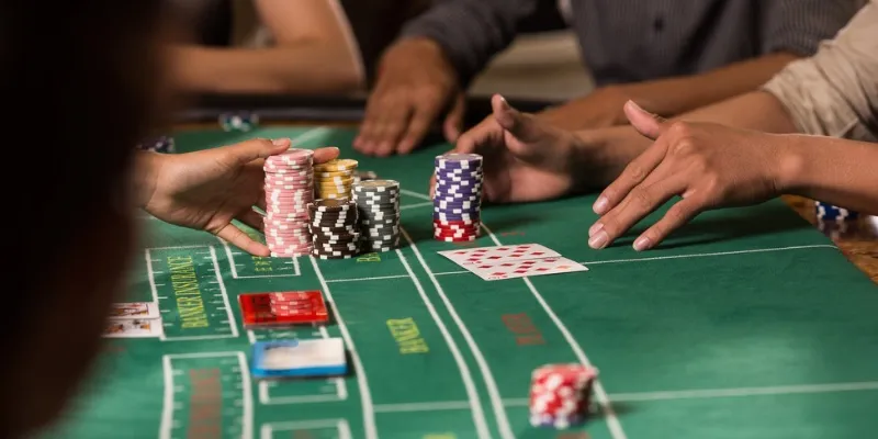 Hiểu rõ quy tắc chơi Baccarat một cách cụ thể